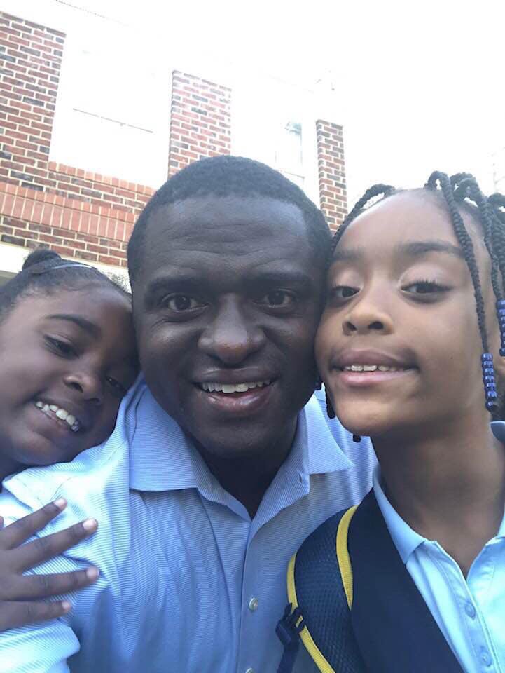 curtiseveryday's tweet photo. We honor the outstanding moms who call in for “#ThatsMyBaby, but what about promoting fathers who engage in our kids lives? I’d love to discuss @pgcps fathers and our @FatherhoodForum program. @onairjordanlive @AngieAnge @939WKYS @MorningHustleAM https://t.co/JkMMwBTHxL