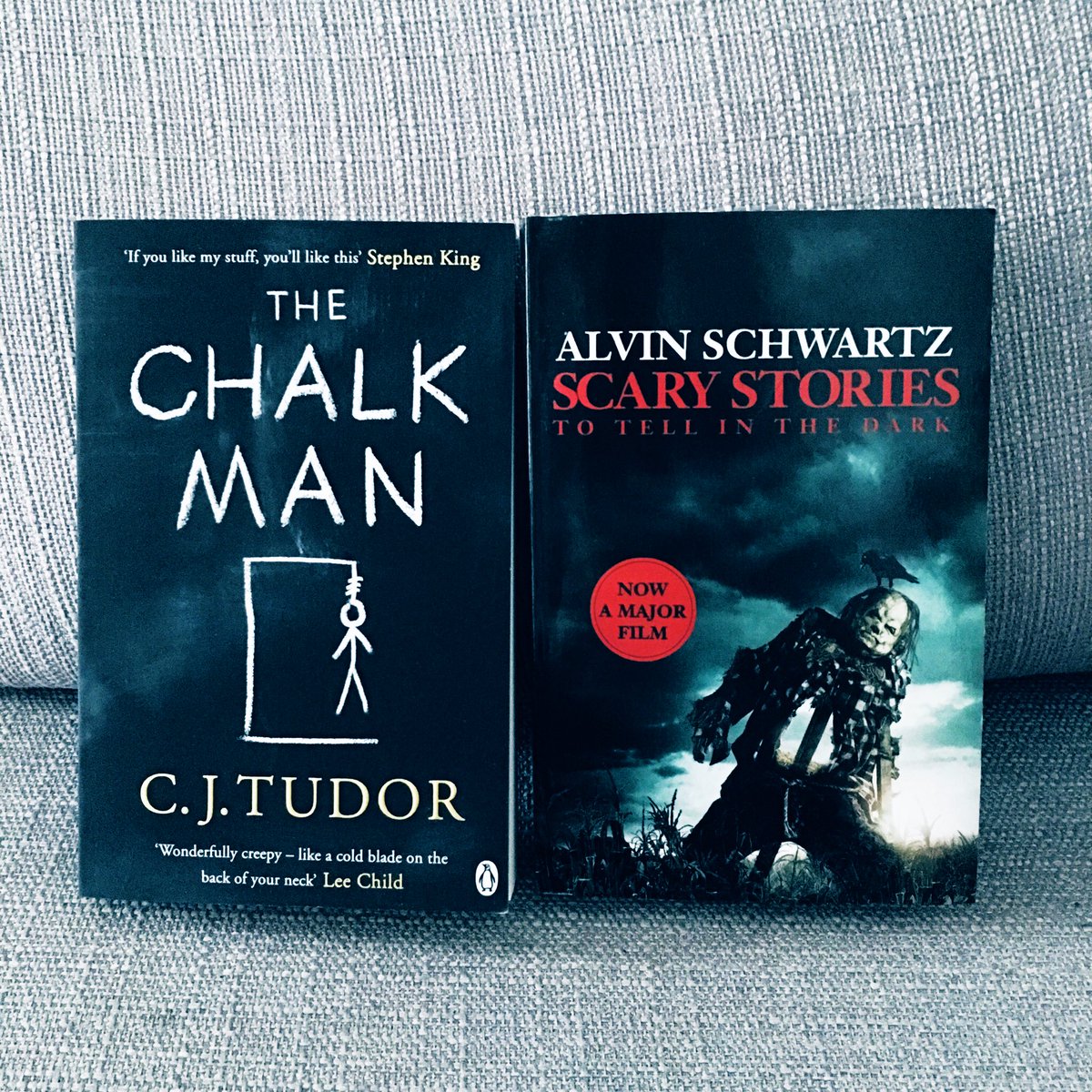 CaughtWithABook's tweet photo. #Bookmail๐ฎ Just received some of these beauties that Iโve ordered in advance for my #HorrorReadingFest and Iโm so excited to get started! They are mounting up and I canโt wait to begin ๐ป๐๐ฟ
#ScaryStoriesCollection #TheChalkMan #Horror #HorrorBooks #HorrorBinge #Read #Books https://t.co/DNZtG1et44