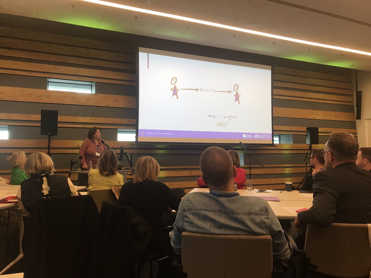 catdrew_'s tweet image. Design is about fighting the instinct to jump into solving problem @operanomad on importance of #doublediamond with examples of #servicedesign and inclusive citizen engagement @scotgov #designprojectscotland
