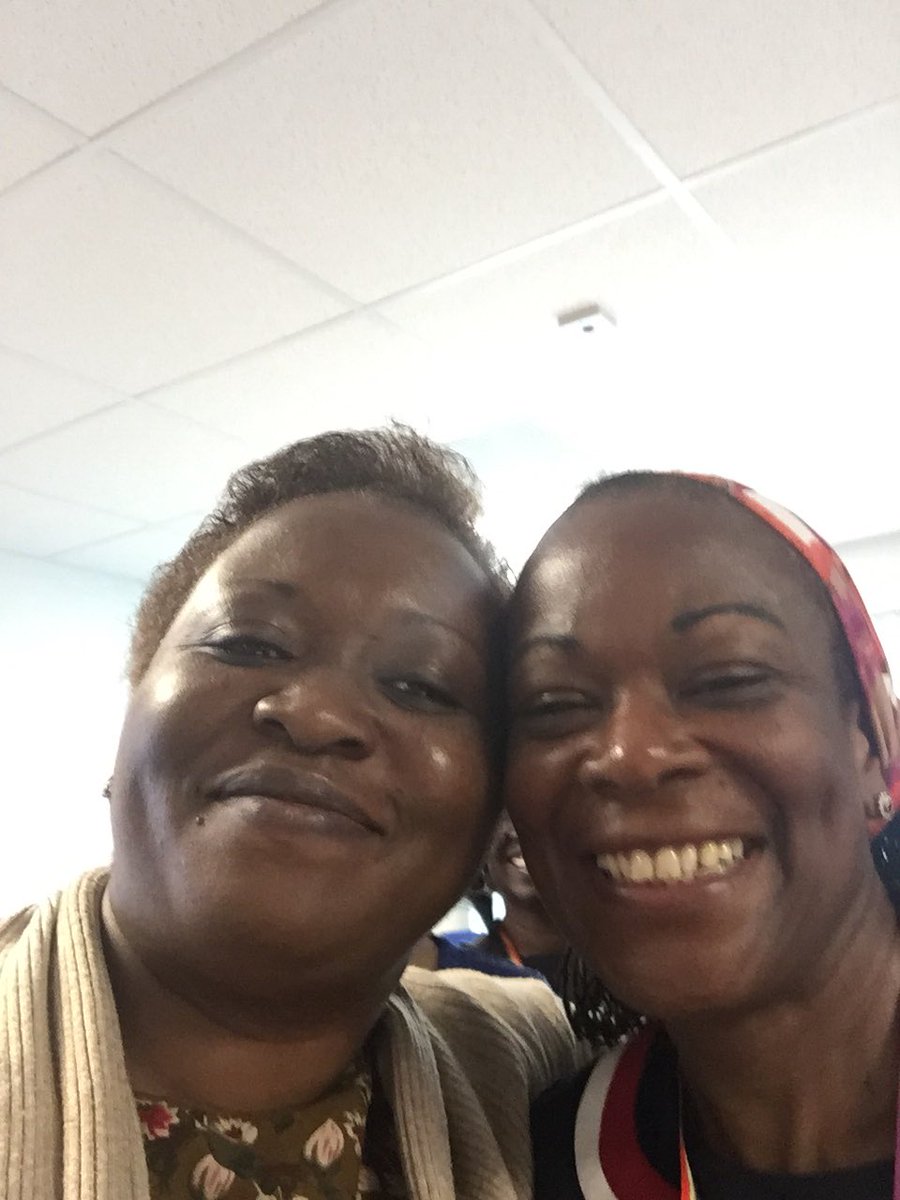 carolin31012812's tweet photo. #BAMEleadershipprogramme with @Mary foulkes https://t.co/ckGGDTLudQ