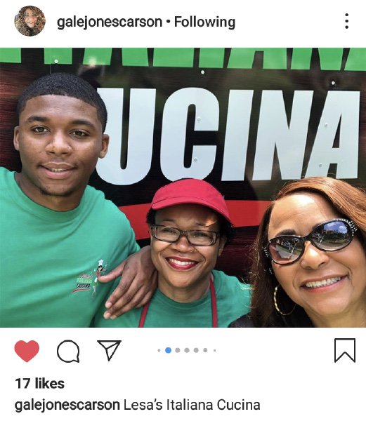 LesasCucina's tweet photo. #italianfood  sooo good it made our customer want to take a selfie with us ☺️❤️💪🏾#LesaCucina #memphisfoodies #streetfoodfinder #901foodies #memphisfoodtruck https://t.co/myFPcByFOL