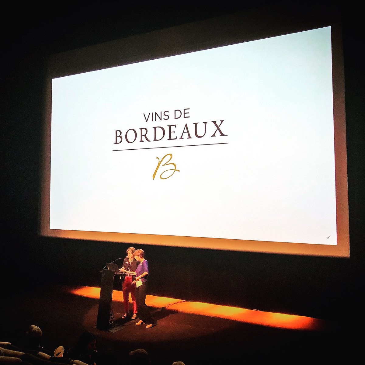 Présentation par le #CIVB du plan de développement ambitieux #Bordeaux 2025 et des stratégies par pays pour la filière des vins de #bordeaux <a href="/VinsdeBordeaux/">Les Vins de Bordeaux 🍇</a> #vin #wine