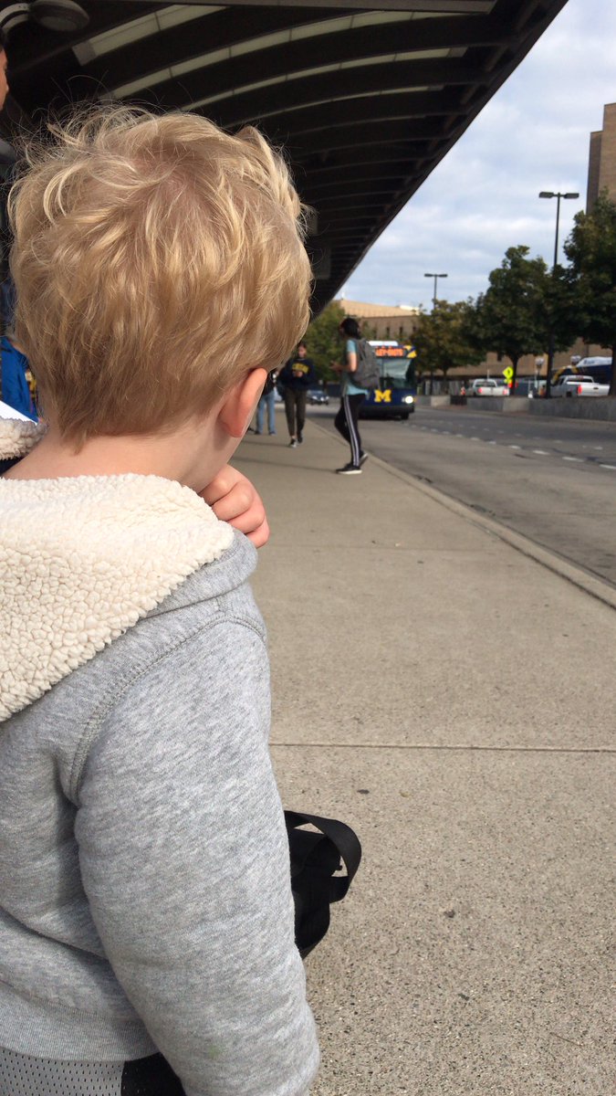 bmoodyrideout's tweet photo. Took the #MichiganBlueBus to north campus for a dr appt. It took us a few tries but we finally got on a #NorthCommuter that wasn’t packed! #MichiganKids #FeelLikeAStudent https://t.co/aff87qr8RF