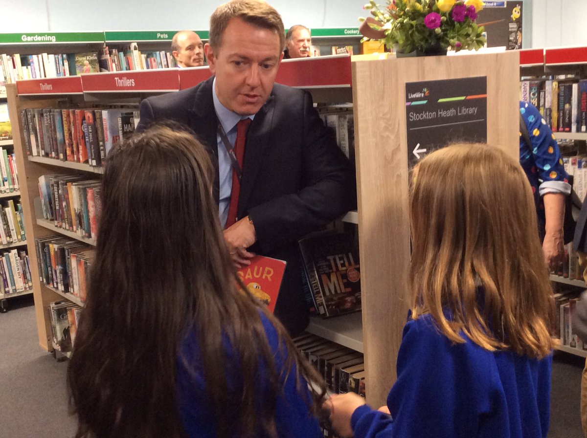stthomas_cofe's tweet photo. Some of our new school council members were lucky enough to be at the opening of our new @YourLiveWire Stockton Heath library this morning. We can’t wait to resume our regular visits over the coming weeks! https://t.co/f6P3RGSW07