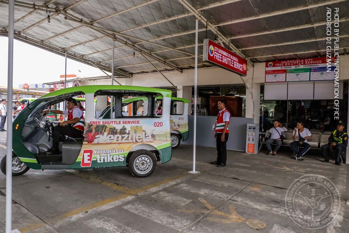 valenzuelacity's tweet photo. @rex_gatchalian TIGNAN: Libreng sakay para sa Valenzuelanos! As of 1:00 PM, 359 passengers na ang naihatid mula VGC Terminal tungo sa kanilang destinasyon (TODA terminal) gamit ang mga bagong e-trike. #ETrikeFreeRide 

📷 @rcdeguzmanG12 /VC PIO https://t.co/yVEZGug1OG