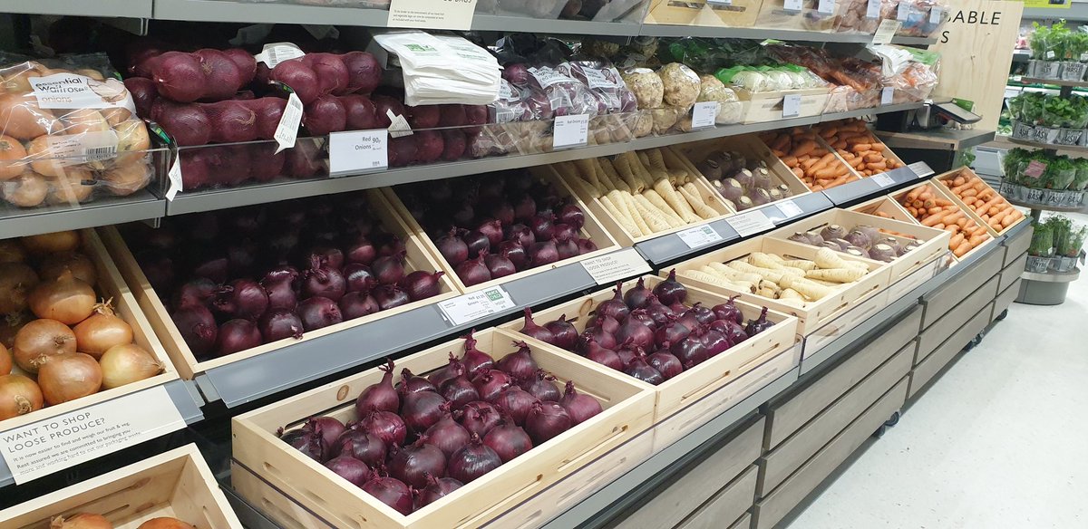 Tess_Wilkinson1's tweet photo. Nothing like a newly opened @waitrose store! I have never seen such perfectly stacked shelves. Nice to see the refill section too. #lessplastic #plasticpollution https://t.co/c6V6yWKHSe