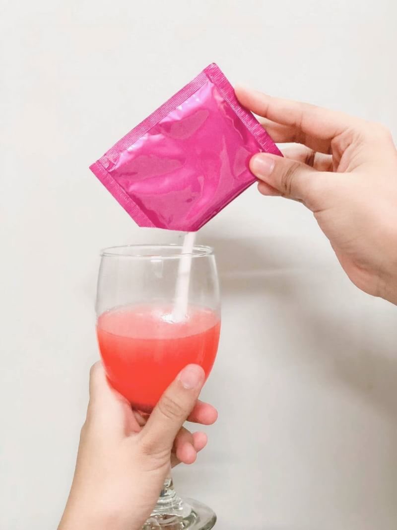 psychomust's tweet photo. ใครอยากผิวดี เนียนใส แนะนำตัวนี้เลย K-CHU Collagen นำเข้าจากญี่ปุ่น สารสกัดจากธรรมชาติ ทำให้ผิวชุ่มชื่น อิ่มน้ำ มีสารต้านอนุมูลอิสระ หน้าเด้ง เปล่งปลั่งสุดๆ แถมกินง่าย ละลายได้ในน้ำเย็นด้วย สนใจ แอดไลน์เลยค่ะ : @terrythailand #collagen #kchu #terry #beauty https://t.co/GG9jJs93QT