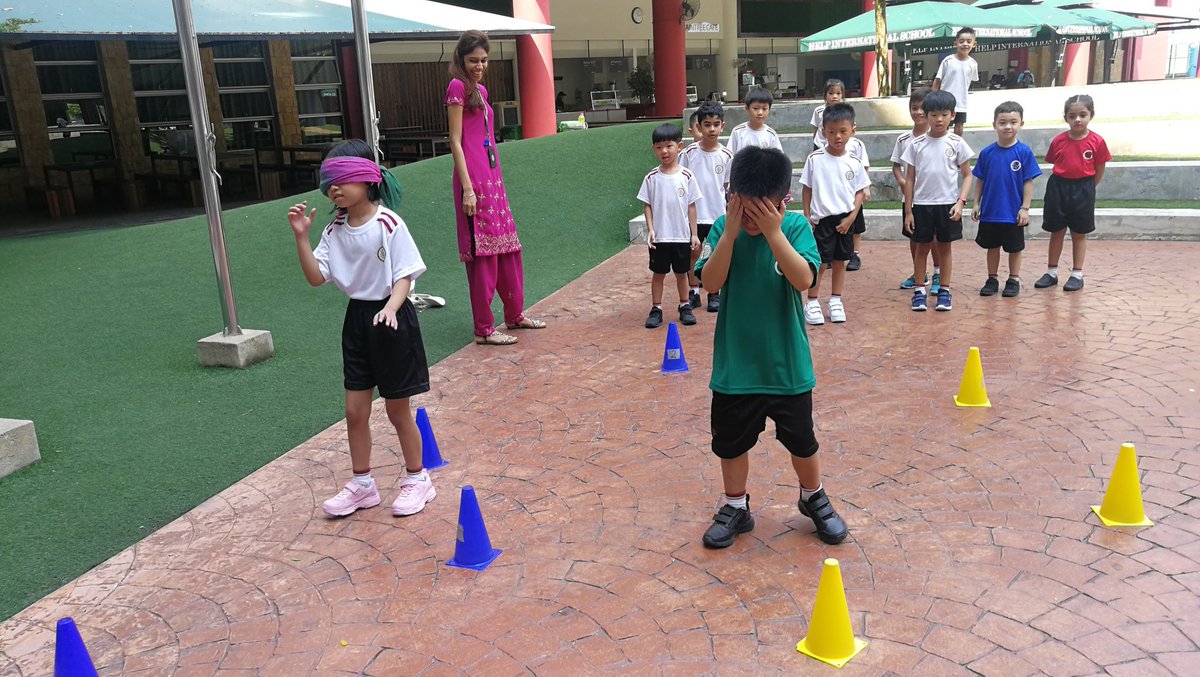 Learning about our #personalgoals: reflection, communication, adaptabiloty, inquiry, cooperation, resilience, morality, and respect through games 🏅 #HIS_learning