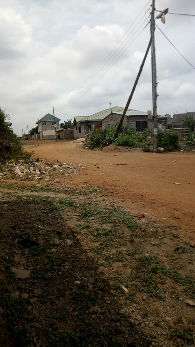 starrynightgh's tweet photo. who can identify this place at Ashaiman https://t.co/UOaJqU36Gj
