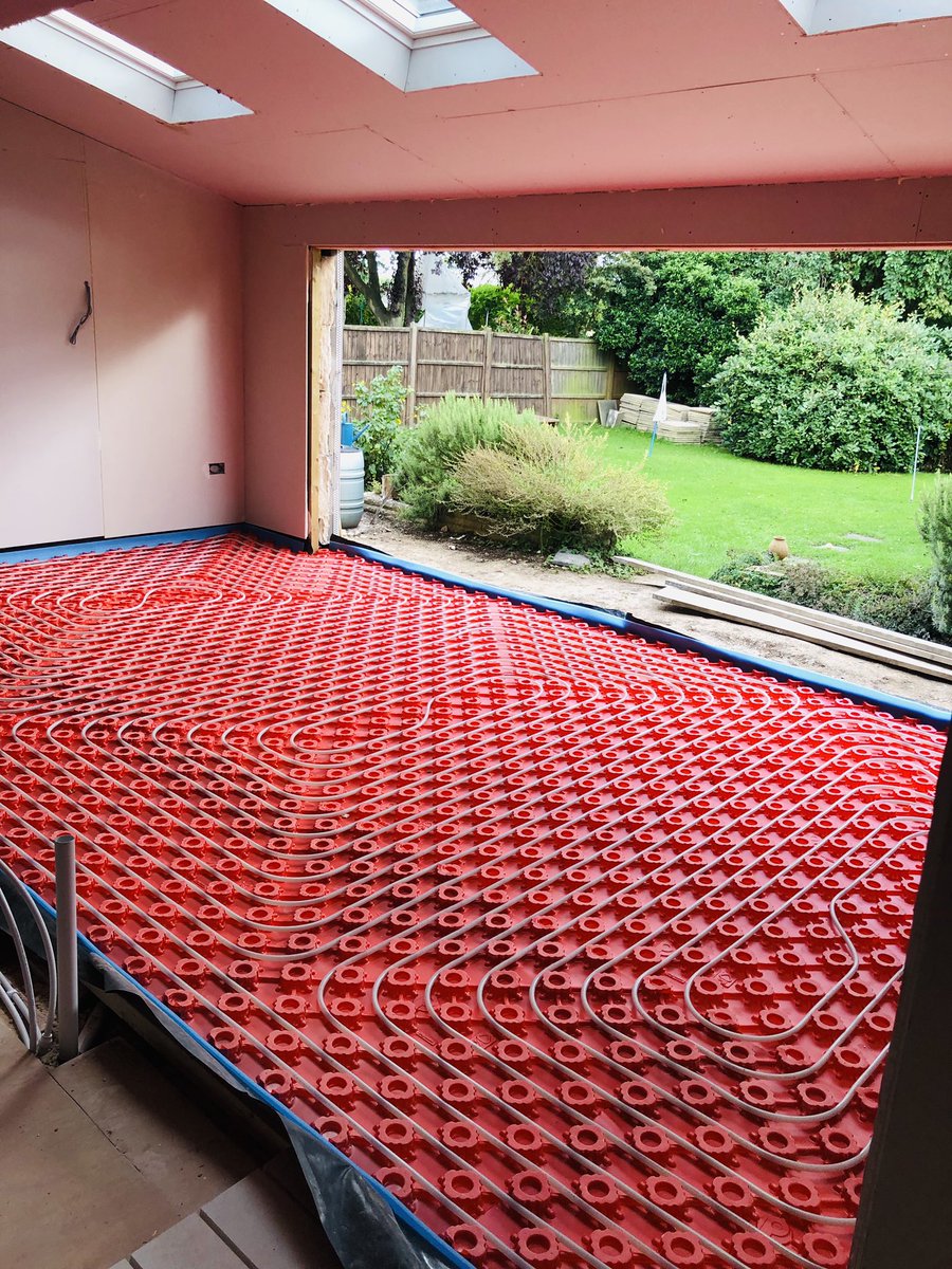 CgnGas's tweet photo. @PolypipeTrade A bit more red tray underfloor Heating. A combined install using this method and Polypipe overlay system. Bringing new build and existing builds together #HeatingEngineer https://t.co/dGnZ6gtIu8