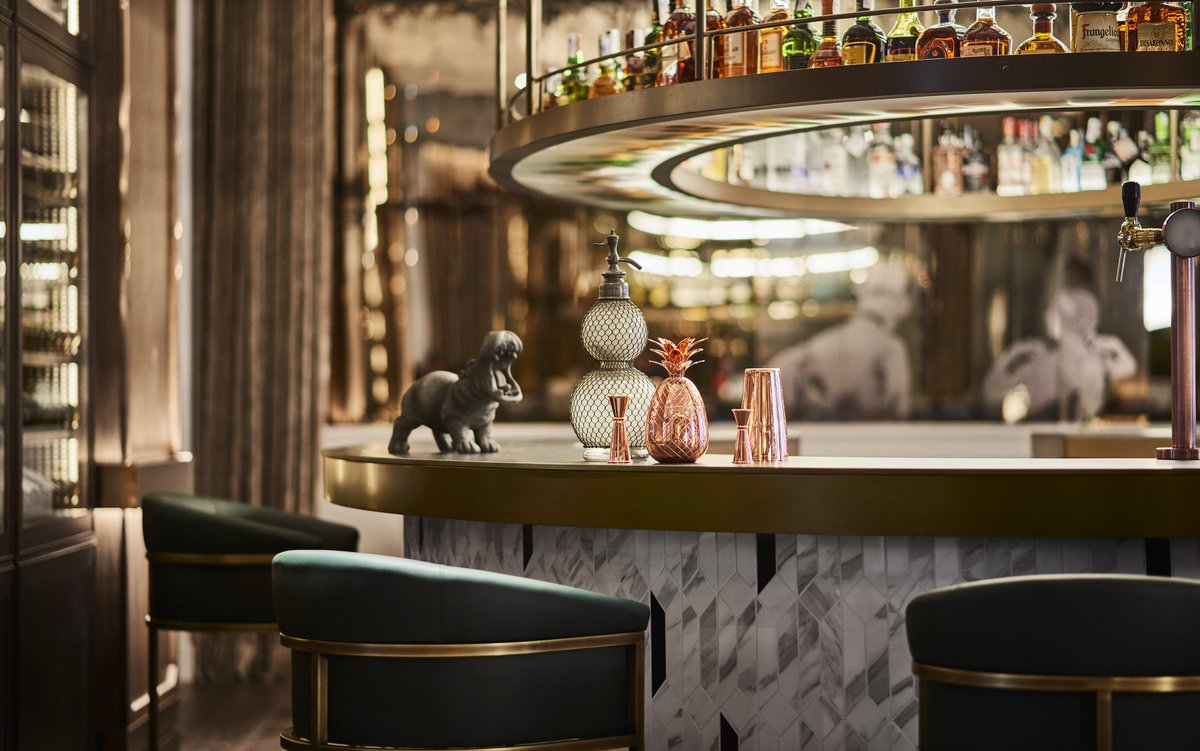 Por fin es viernes! Deléitate con nuestra carta de cócteles más exclusiva en LoBbyto. 
...
Finally is Friday! Enjoy our most exclusive cocktails at LoBbyto.