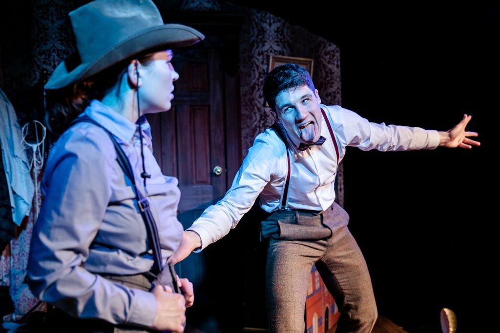 'As you value your life or your reason keep away from <a href="/BlueOrangeThtr/">Blue Orange Theatre</a>'’ What strange advice to receive from the Baskervilles, do you not find that interesting Watson? We're still trying to work out what happened here - can you help? – SH  
🎫 buff.ly/2Zy5ogH