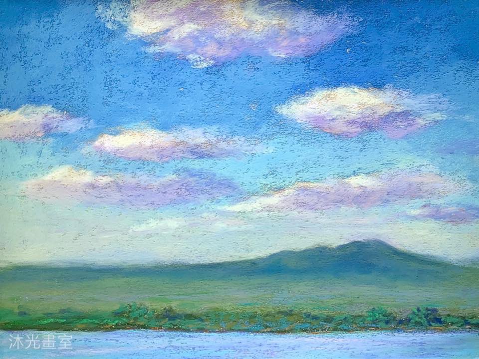 沐光畫室en Twitter 沐光畫室張老師粉彩畫作品您有看見今天的天空好藍好藍 看著蔚藍的天空和寬闊的景色 煩惱就自動拋諸腦後惹 藍色星期一心情好 報名專線 02 請洽鄭老師
