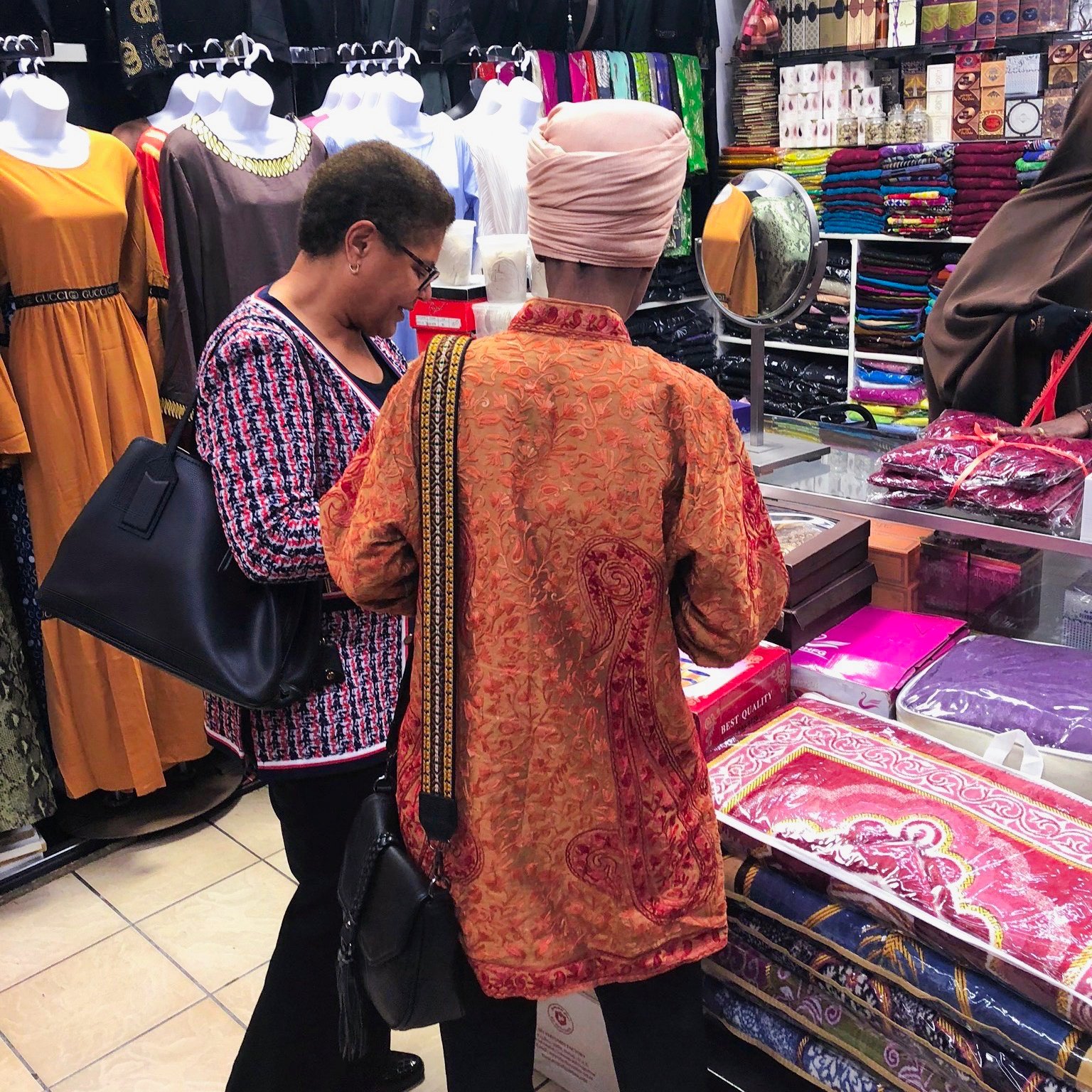 Rep. Ilhan Omar on Twitter: "As the first Somali mall in the USA
