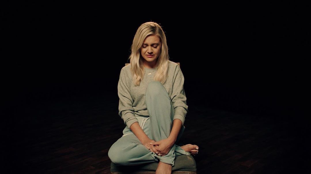 KelseaBallerini's tweet photo. I’ve learned there’s a lot of strength in vulnerability. I’ve learned that cliche catchphrase “nobody is perfect” is actually true and when we let ourselves believe it we get freedom from ourselves. https://t.co/sl8OlsDSvv