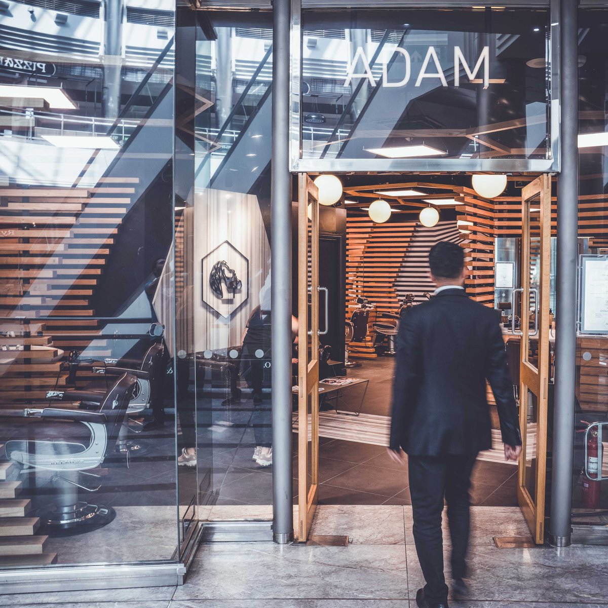 AdamGrooming_'s tweet photo. Calling all ADAMS. 

We are offering #FREE treatments to all ADAMS for this year’s #London #Fashion Week. To enter the #competition follow this link: https://t.co/J17C8MUpbW 

Unlucky ADAMS will will receive a #complimentary £5 #discount. https://t.co/zkQyIZyROo