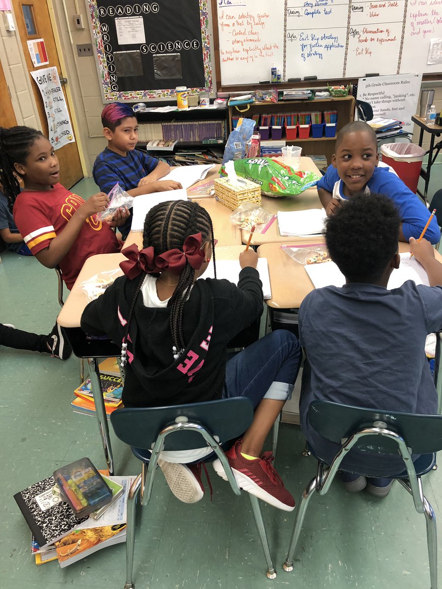 Kim Lavender tweet media