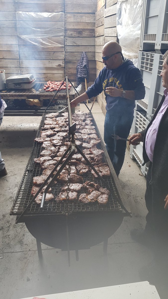 1V_vinos's tweet photo. Celebrando el Mes de la Patria 🇨🇱 https://t.co/j4qyAEhWXm