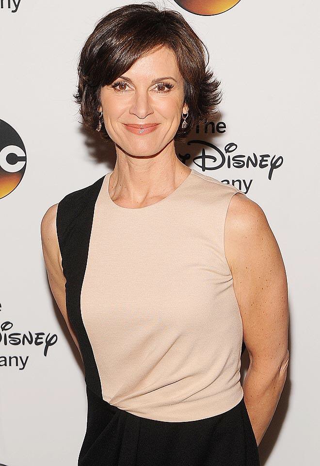 Happy Birthday journalist Elizabeth Vargas 