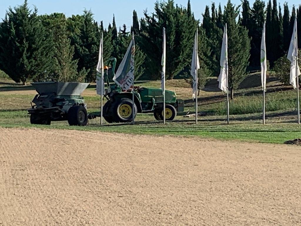 Pitchlleida's tweet photo. Després d'aquest estiu tan calorós ens preparem per la Tardor-Hivern!!
#pitchandputtipadellleida #padellleida #pitchandputt #pitchandcat #catalunya #par3 #golf #estiucaloros #tardor #hivern #milloremelcamp #femclub https://t.co/AJ1SlsKifT