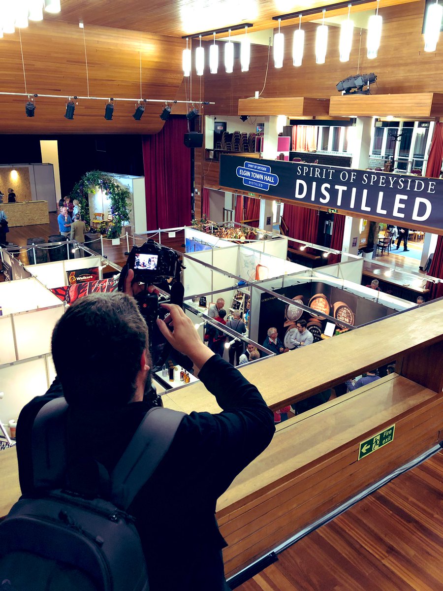 Gin_Cooperative's tweet photo. Our first #distilled19 @distilledscot today. Extremely well organised &amp; very interesting to see the diversity of quality spirits/businesses from across Speyside. Brilliant masterclasses, plenty of water available &amp; good food. Really impressed with the atmosphere and great crowd. https://t.co/2vfxuvkIgV