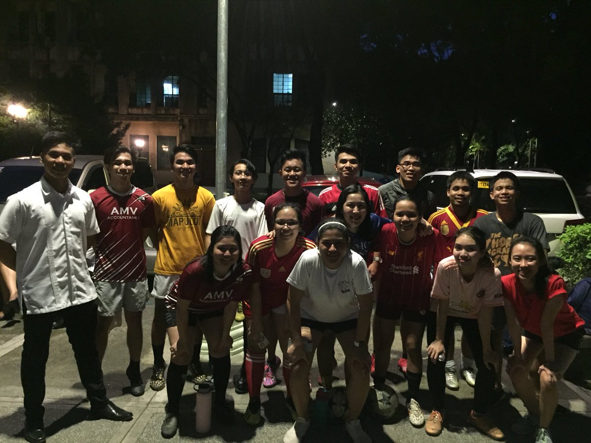 USTAMVCOA_FT's tweet photo. LOOK: This year’s newly recruited players for the AMV football team! Welcome to the fam! ♥️⚽️ #AMVRedHorses https://t.co/1Ph8yplYyo
