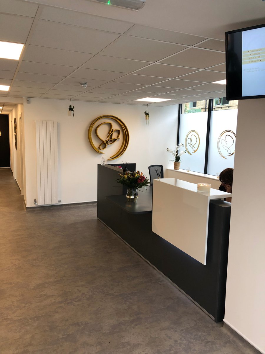 dbdentaluk's tweet photo. Phase 1 @ShineDentalPractice complete, just a surgery to move now. #lookinggood #surgerydesign #adec #wearedbdental #dentalcabinets #inspiring https://t.co/HOrikIPwFI