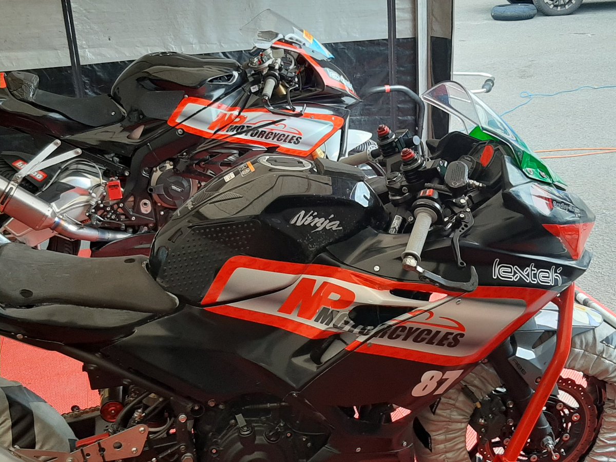 npmotorcycles's tweet photo. BSB Oulton Park. Both riders Ashley Beech and  Jake Hopper, had a great first practice. The heavens opened just before the start ! Should be a dry afternoon Qualyfing for Jake and Free Practice for Ash. https://t.co/9m5NaAYFnZ
