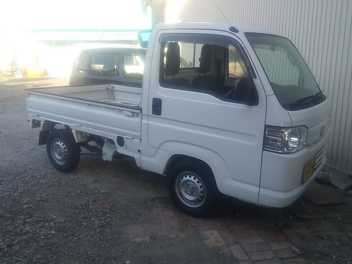 Twitter पर 頭文字ト 砂糖連合 父親が新しい軽トラを買ったのでエブリイが返ってきた 古い軽トラはギア鳴りするし 低回転で１発死んでるので解体かな デフロックと２速トランスファー付いてるからもったいないな