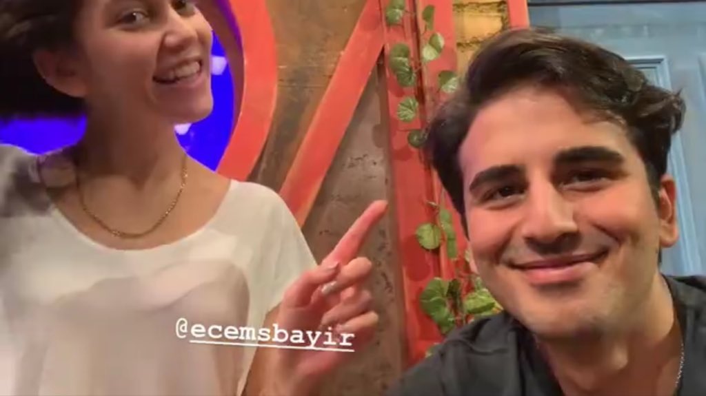 avrupalinino's tweet photo. ECEM OZAN BEEEE AŞIĞIM ALLAHIM😍
#çokgüzelhareketler2 https://t.co/lJKBymPSBq