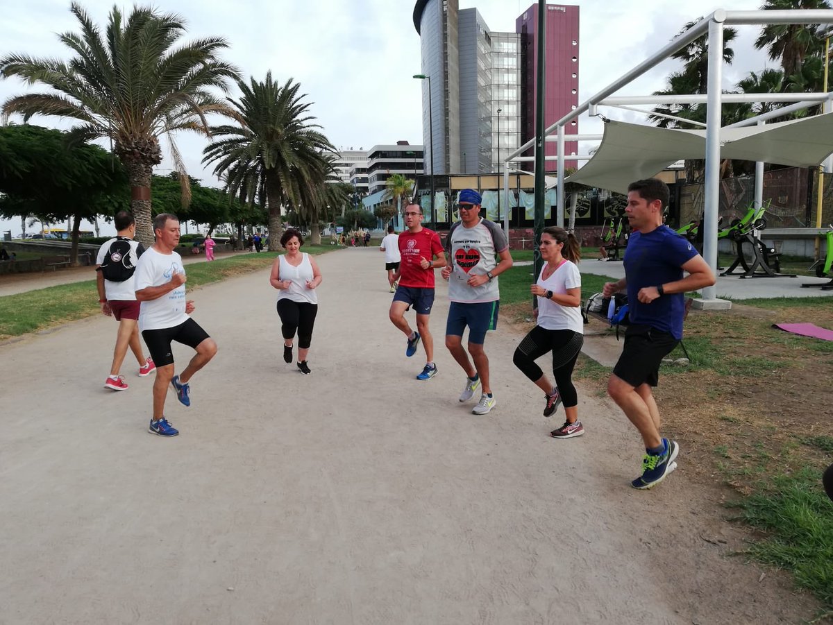 AdasatGran's tweet photo. El grupo #running de @adasatgc también está de vuelta, podrás encontrarlos en el #parqueromano martes y jueves en 3 turnos diferentes, a las 18.00 a las 19.15 y a las 21.30 horas. 🏃🏻‍♂️🏃‍♀️💨🏋️‍♂️

Solicita más información ☎️ 
649.689.657 y 649.918.007. ✏️ info@adasatgrancanaria.com https://t.co/ALtOlYDcgh