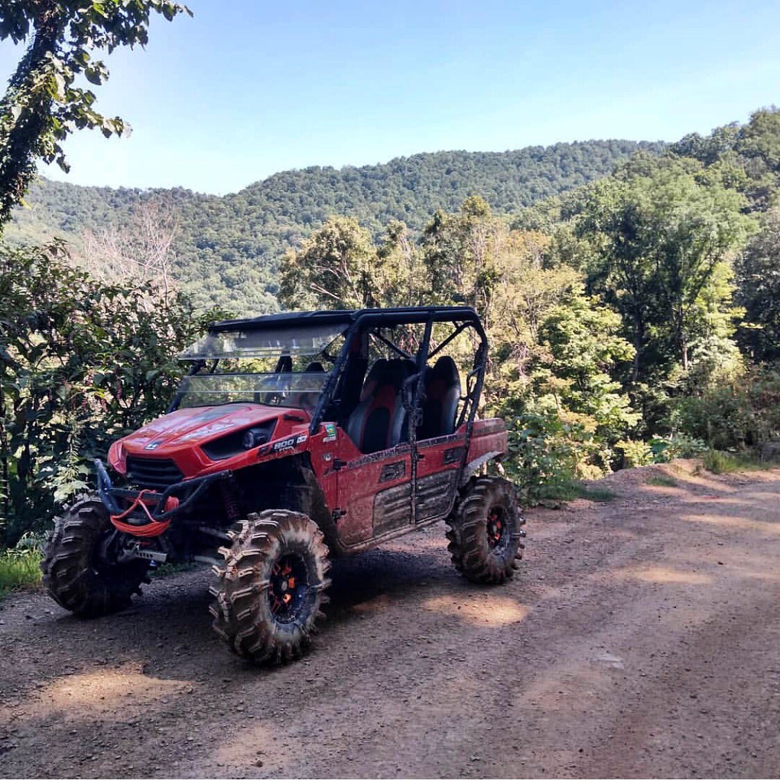 superatvtweet's tweet photo. A little #FrontEndFriday from @kuntryboy998 w/ his @KawasakiUSA #Teryx sitting on #TerminatorTires! ๐ค๐
#superatv #satv #satvnation #gdpportals #windshield #kawasaki #rideroyalblue #offoading #offroadnation #mudding #liftkit #freeshipping #utv #sxs #kawasakiteryx #tgif https://t.co/UeIZxLxSBw