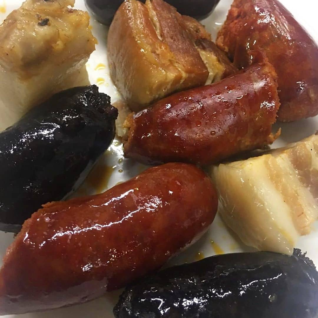 poteasturiano's tweet photo. El pote asturiano también es para el verano.
.
#Repost @casatataguyo
• • • • •
Pote asturiano que todavía queda verano 🥳❤️
📸 @jguilleng 🔝🌟👏🏼👏🏼
#casatataguyo #casacentenaria #carbayedo #aviles #asturias #lujo https://t.co/PU6VymLJar