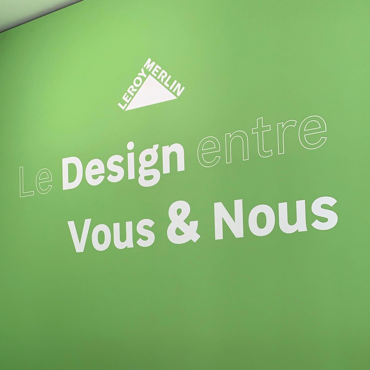 leroymerlinfr's tweet photo. On vous propose de passer l'a-m avec nous en direct de la Paris Design Week! Expo en entrée libre de 10h à 19h jusqu'à lundi inclus à la Galerie Joseph Minimes, 16 rue des Minimes Paris 3e pour dévoiler les coulisses de notre design intégré #PDW19 + de tweets à suivre sur #LMxPDW https://t.co/XoXP4rw5Ad