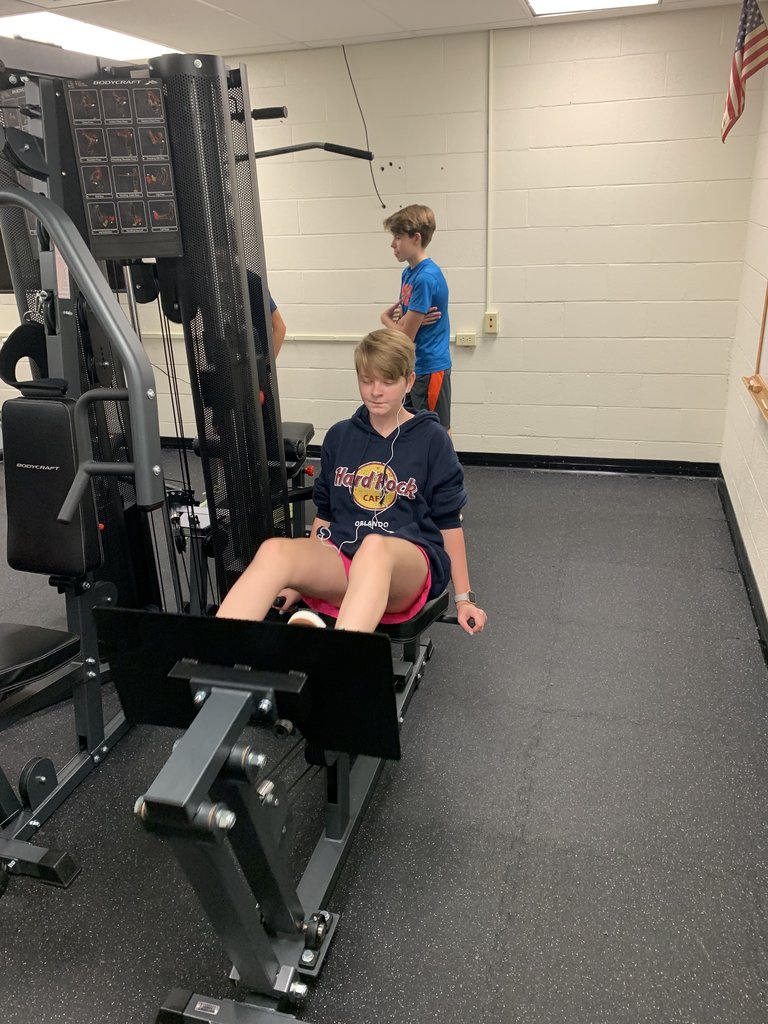 SalisburySchool's tweet photo. Lifetime Fitness utilizing the weight room @ SMS.  #stsd8 #yoursalisbury https://t.co/Wq1b9S06jq