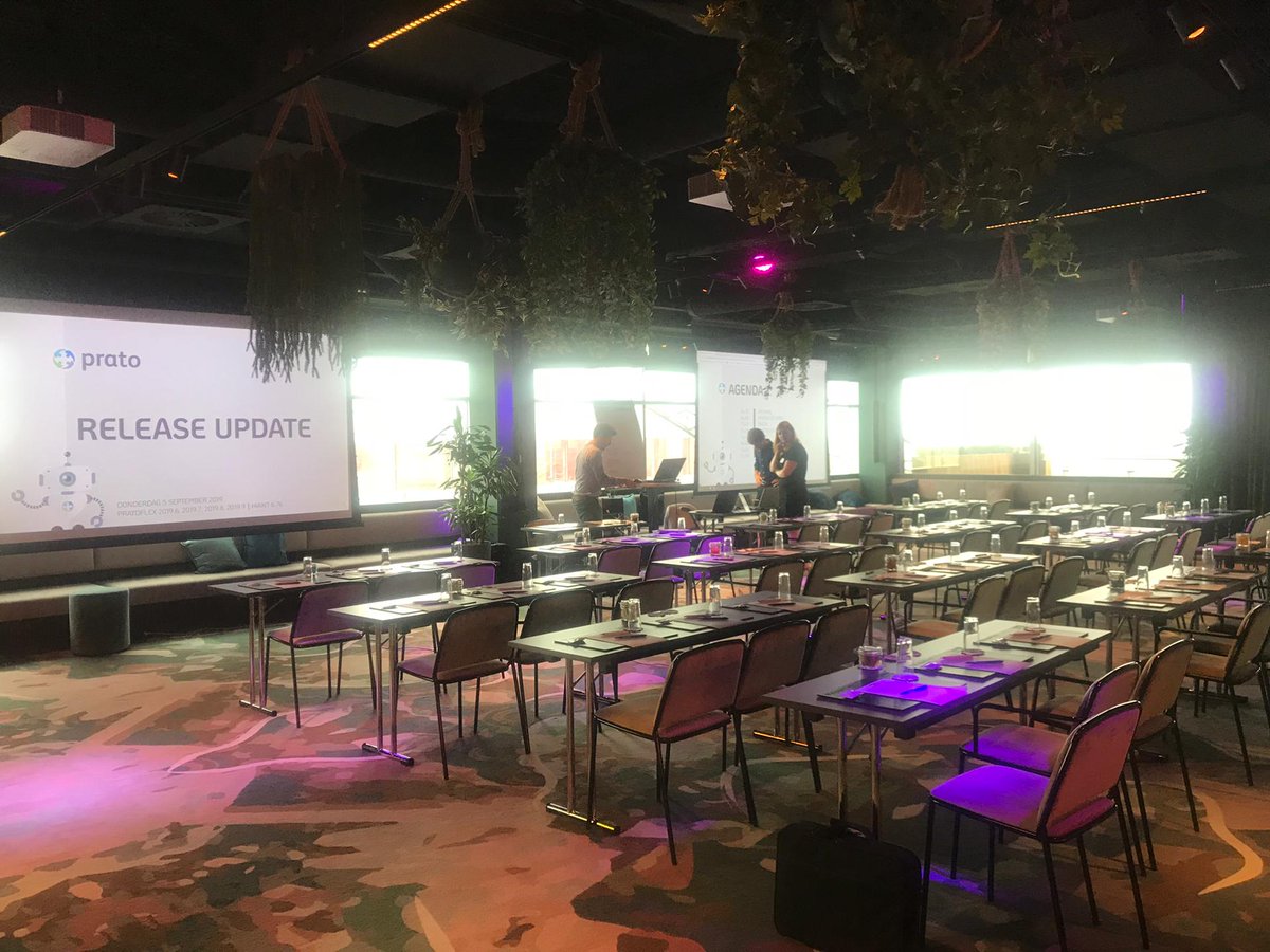 PratoHR's tweet photo. De Prato Release Update was er weer ééntje om niet te missen. Op een (roof)toplocatie hebben we onze klanten bijgepraat over de nieuwe functionaliteiten en aanpassingen in #PratoFlex. We kijken alvast uit naar de volgende editie 😉 #HRSoftware #HRTech #MakingHRProcessesFlow https://t.co/WNDUjicyeD