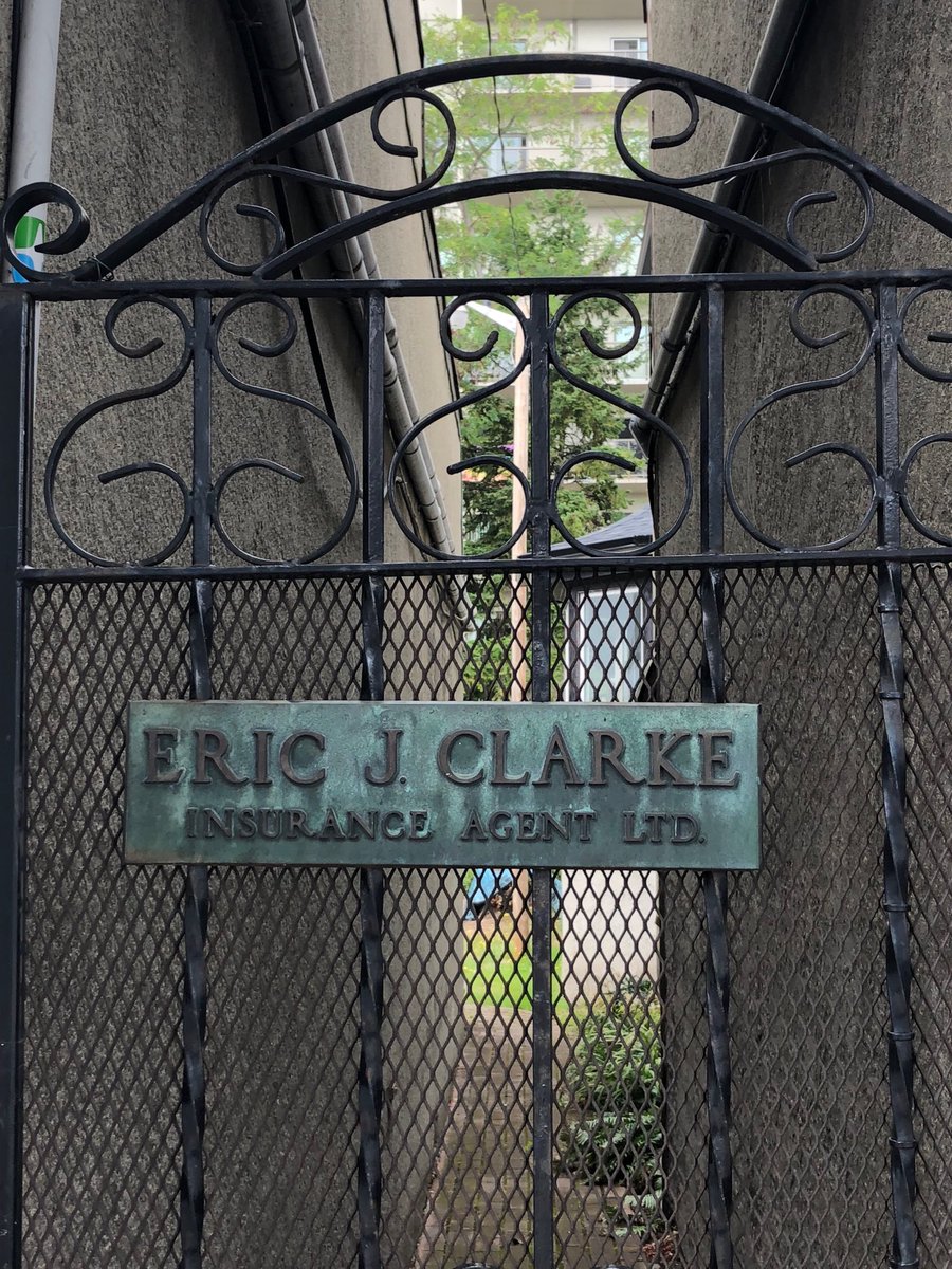 DanSkwire's tweet image. Also in Canada (Victoria, BC)—the best office entrance I’ve seen for an insurance agent. Well done!  And yeah, I spend my vacation taking insurance themed photos. #actuaryproblems