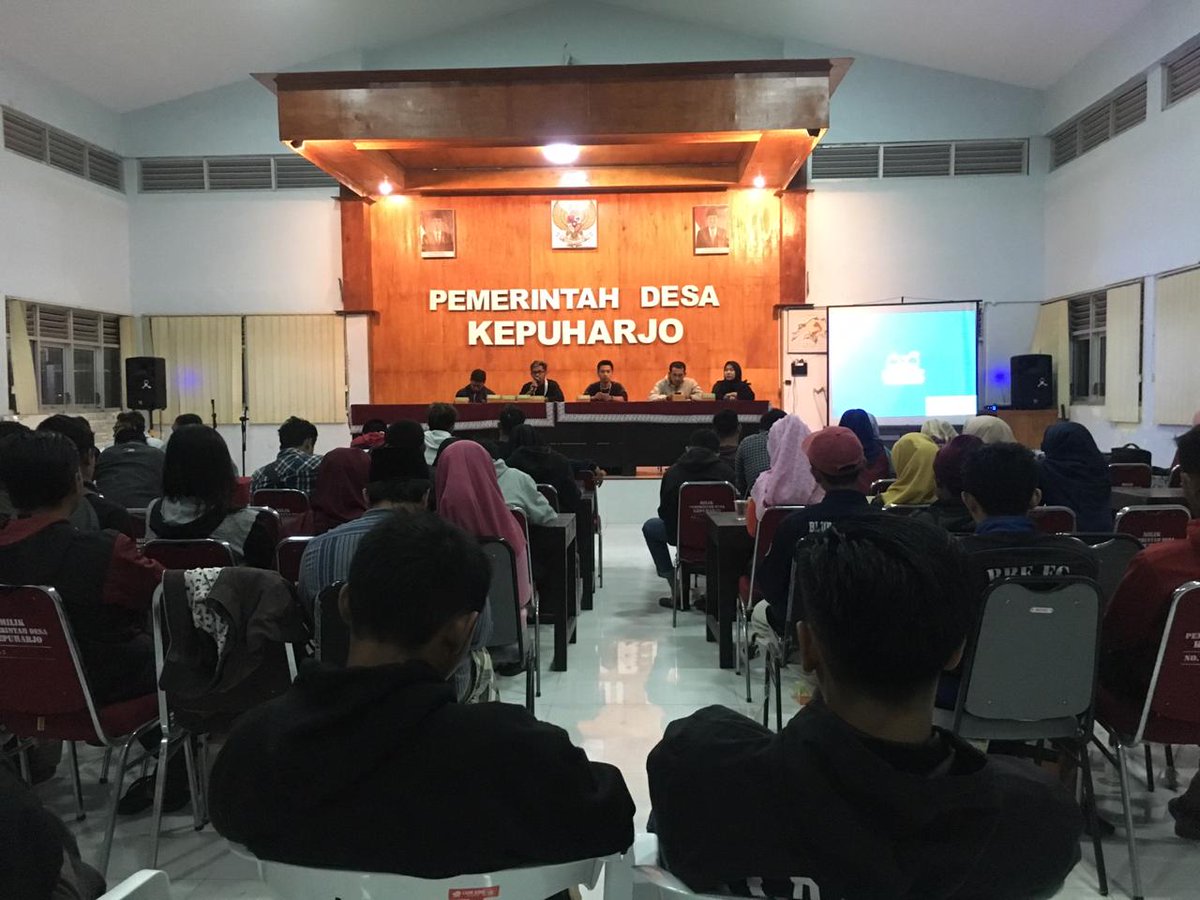 Suasana Desa Malam Hari Silvy Gambar