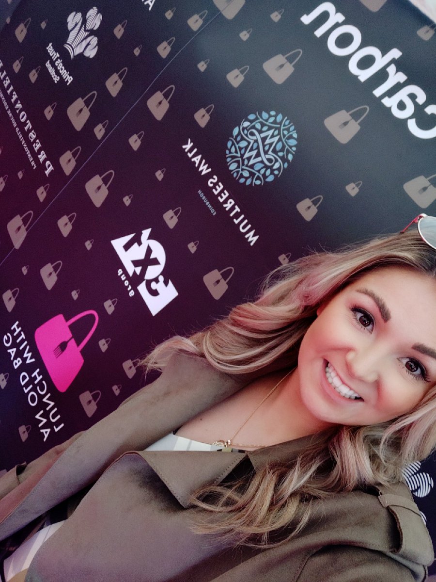 HeatherMarston_'s tweet photo. Such a stunning setting for the super glam Lunch with an Old Bag @oldbagchair event! Thanks to all the lovely ladies (and men) coming together today to raise much needed funds for @PrincesTrustSco. It's great to be a part of it all @3x1Group 👜 #BagsofChange #LWOB https://t.co/KMLiXD6ViN