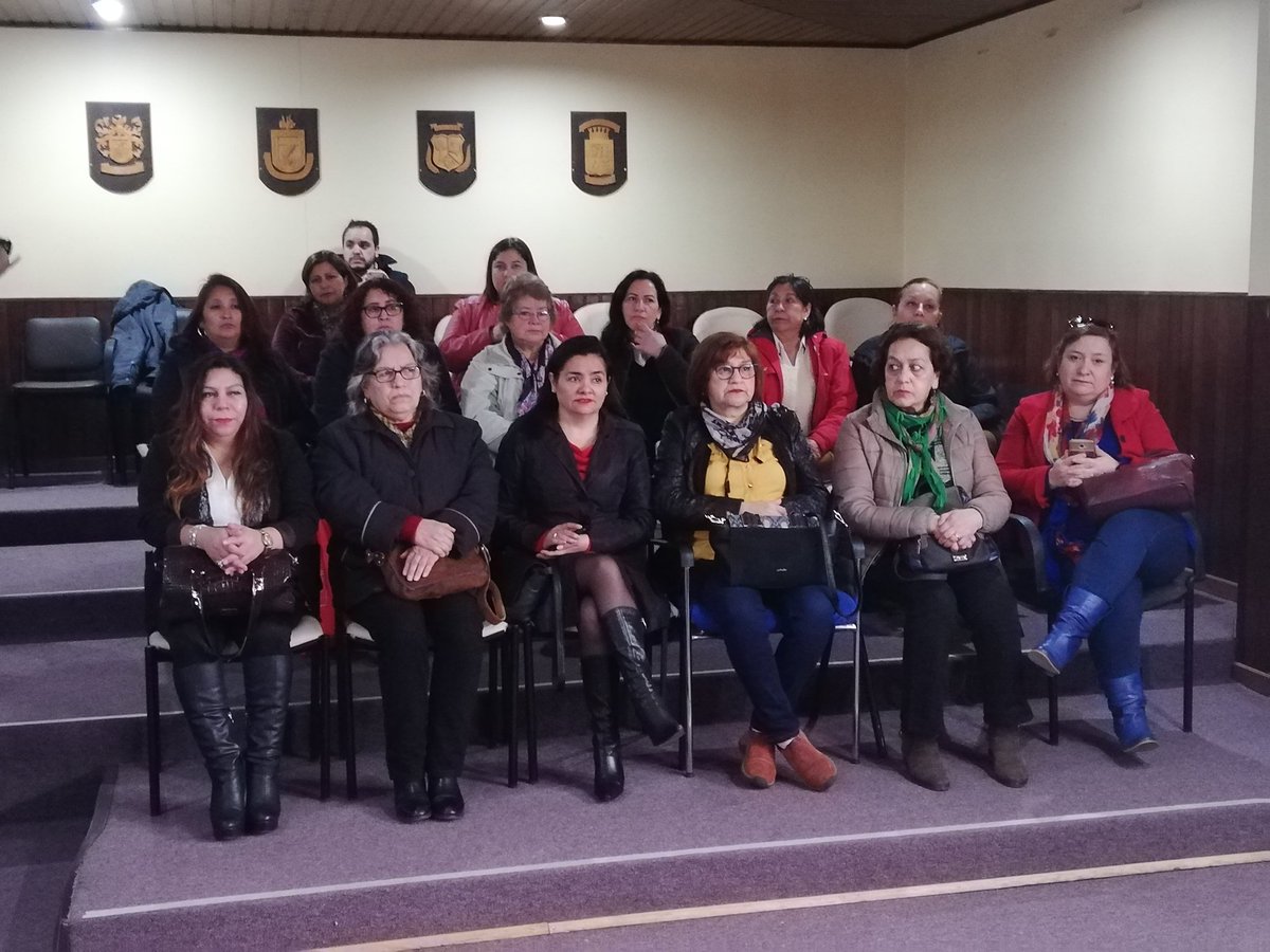DiputadoBerger's tweet photo. En #ValdiviaCL, participando en el lanzamiento de las "Escuelas de Mujeres Líderes Políticas 2019", organizado por la seremi de la Mujer y Equidad de Género.

#LosRios https://t.co/MyjVcq6UhZ