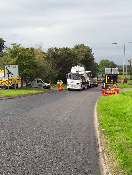 #RoadHeroes Recently completed resurfacing works on the A342 Devizes road in Calne. You can find out which roads near you are planned to be resurfaced by checking out our asset management page here - wiltshire.gov.uk/highways-asset…