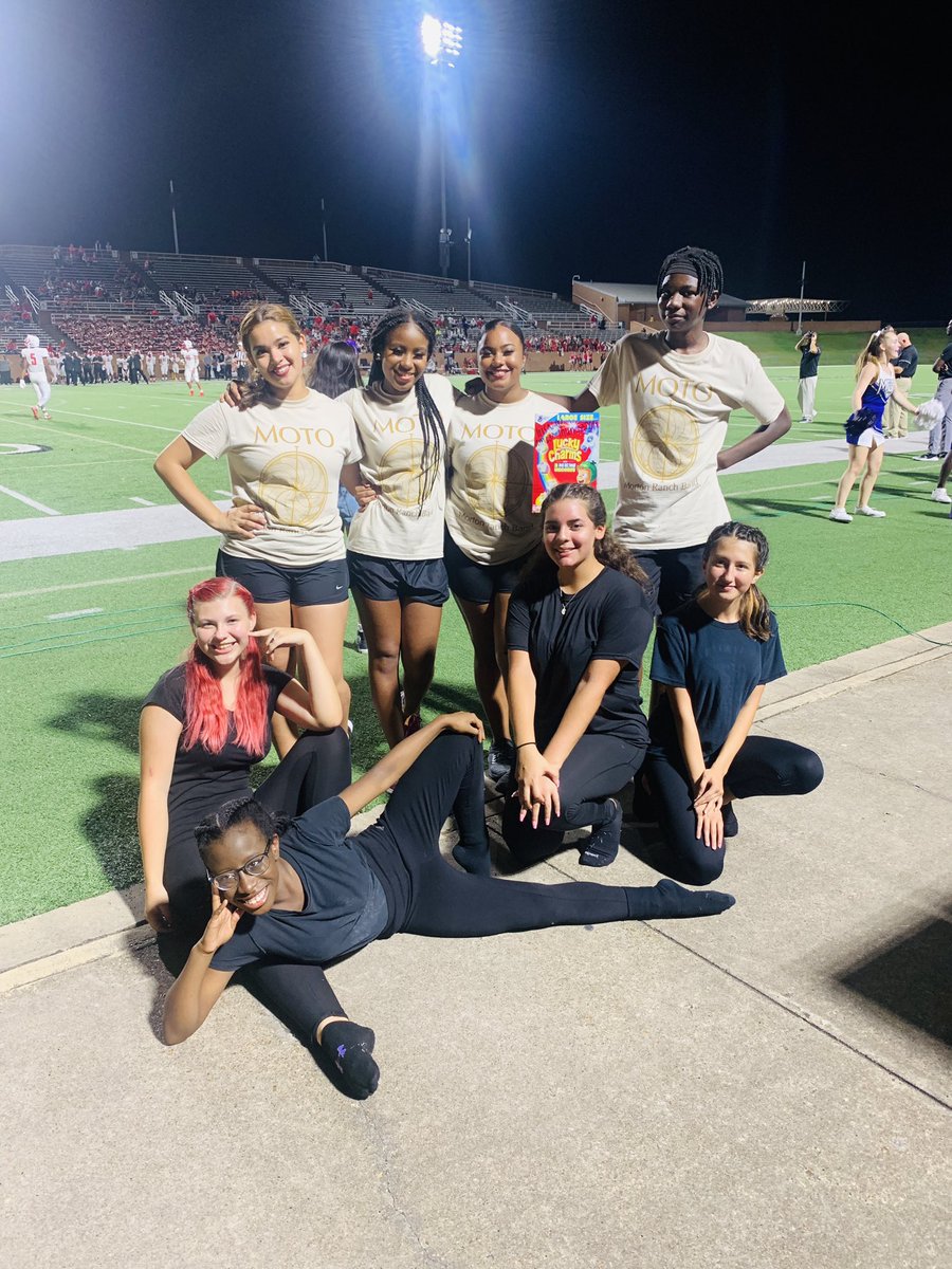 MRHS Color Guard tweet media