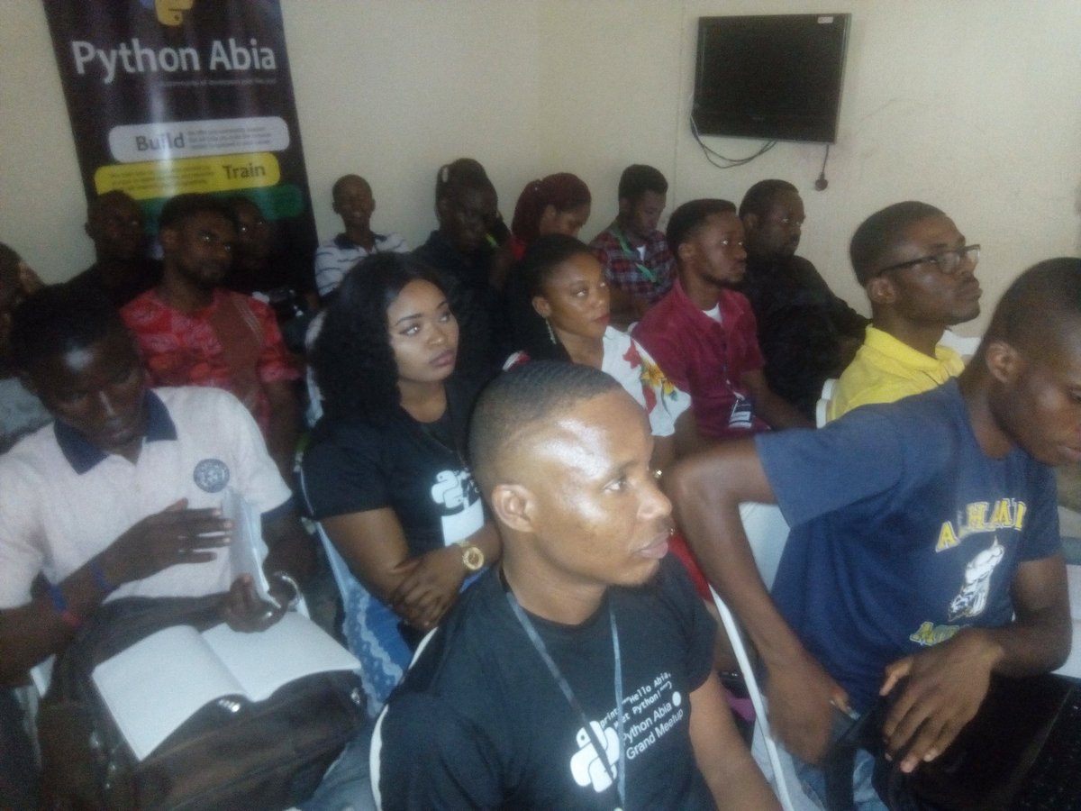 iam_saintben's tweet image. Its happening live @AnnieloveAnn taking the stage on the topic &apos;Making your first Django soup&apos;
#AbiaMeetPy
@AbiaPython @psalmskalu @CharlesPreshy @Transition