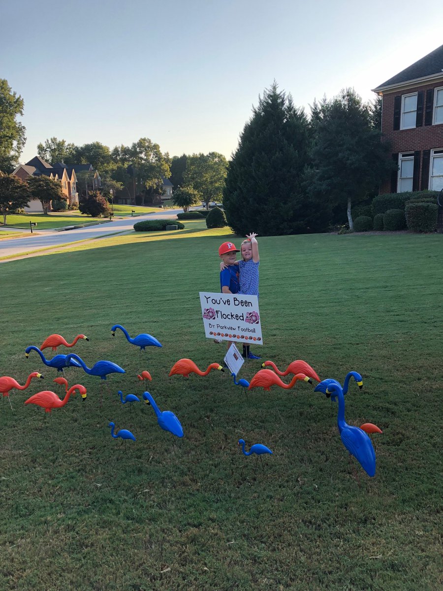 brentmthomas's tweet photo. The kids were very excited this morning. What a community to be a part of!!
#phsfootballflockers #parkviewfootball #gotflocked https://t.co/FKeMhtujbf