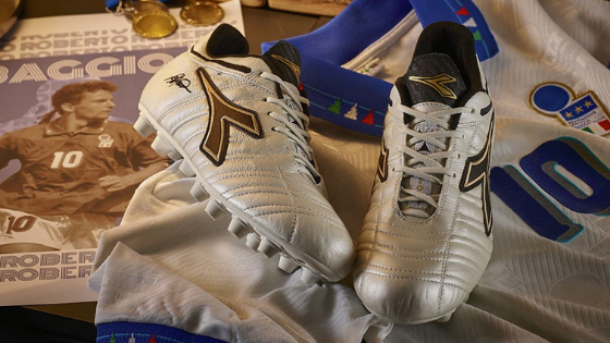 soccersource_tw's tweet photo. OUR MOST SOUGHT AFTER CLEAT COLLECTION. The Baggio collection of cleats and turf shoes made by Diadora Style, innovation, performance - that's what the Baggio football boot is. Shop the Baggio boot collection: https://t.co/l6hSjf9hzU] https://t.co/cEpY7emqUU