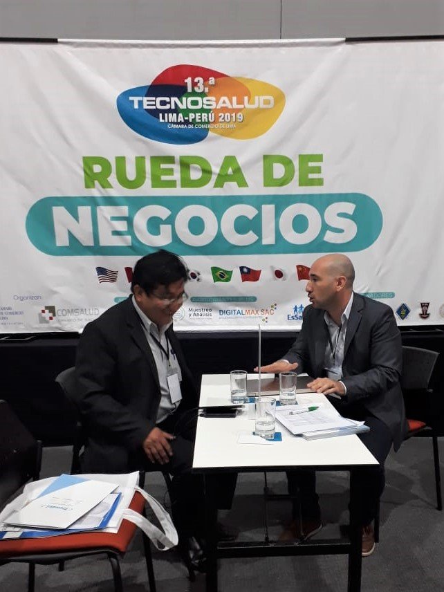 AgenciaProCba's tweet photo. ✈️🌎Agencia ProCórdoba acompaña la delegación de 8 empresas cordobesas que exponen en la Feria #Tecnosalud 2019.
➡️Se desarrolla en Lima 🇵🇪 Perú.
#Trendel #Servelec #Ostomy @CONSUMAN #Leistung @raomed_ar #Denimed @bitsionarg https://t.co/0OieIPLnV6