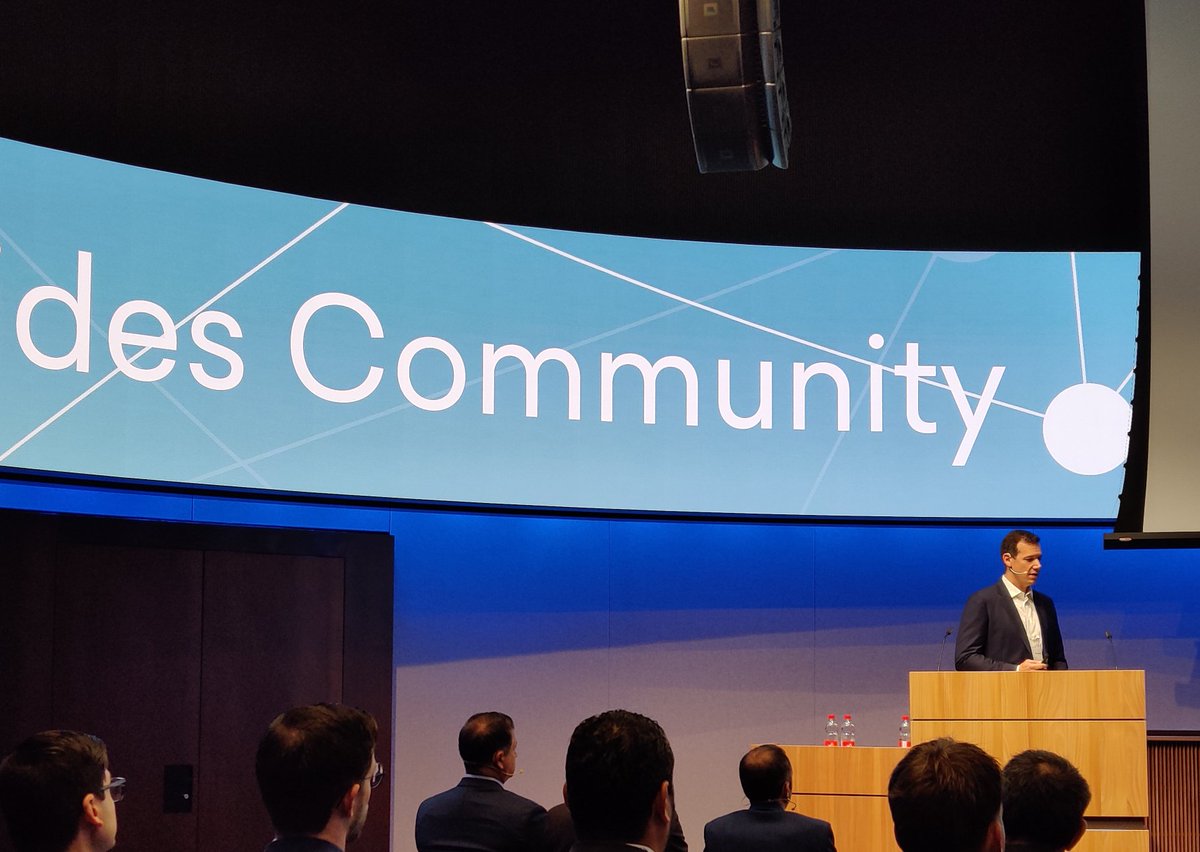 deepsync tweet media