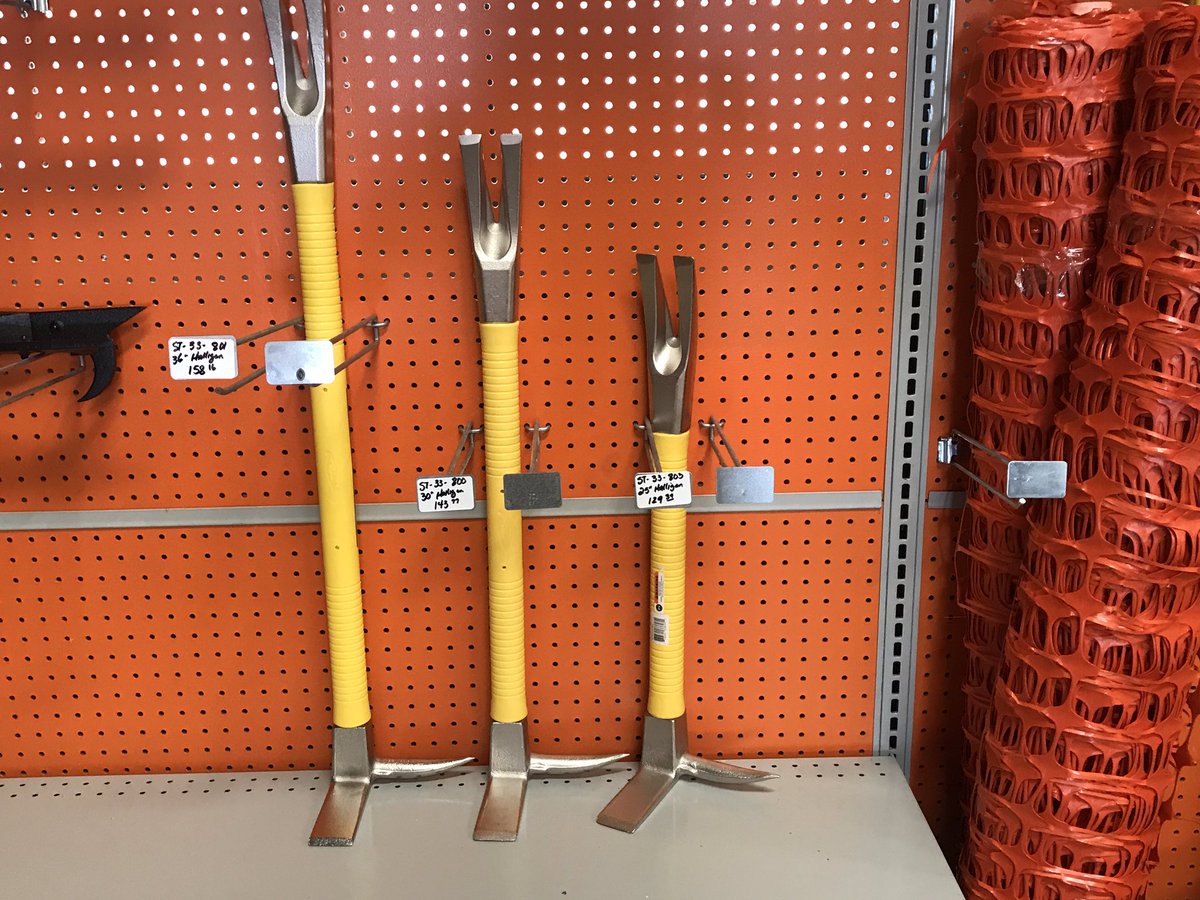 perkee05's tweet photo. We now have some Fire Fighter Tools in Prague.... Georgia Underground Oklahoma helping supply the important stuff to the important people.#gus,#firefighter,#importantpeople https://t.co/WEE6vqmLwA
