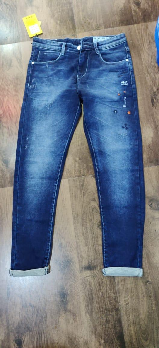 LoopFashionHub's tweet photo. New stock of jeans available in various textures and colours. Check it out at Loop Fashion.
.
.
.
#NewStock #StockArrival #Fashion #Clothing #MensFashion #Style #ClothingShop #Outfits #CasualWear #Jeans #Shrugs #BrandedShirt #PartyWear #FormalwWear #WesternOutfits #Loopfashion https://t.co/3KqUQnniE1