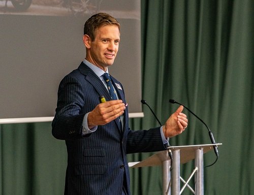 KESWitley's tweet photo. Final decisions to make on #KESWSixthForm choices, team building challenges, sport galore, getting to know our new Head, Mrs Joanna Wright, and vice versa #KESWcommunity #BackToSchool2019. https://t.co/Vv1rkxV0Ko